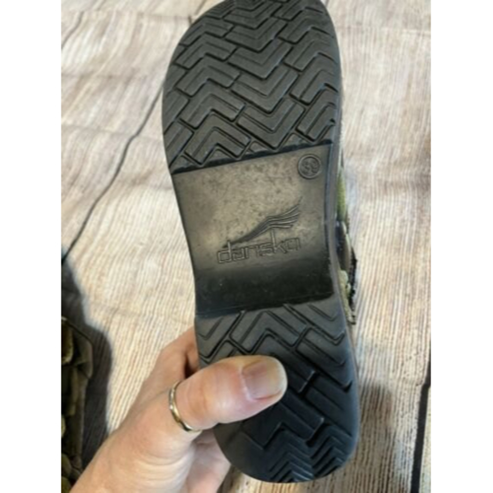 Dansko 39 Emerald Green Snake Scale Pattern Nursi… - image 8